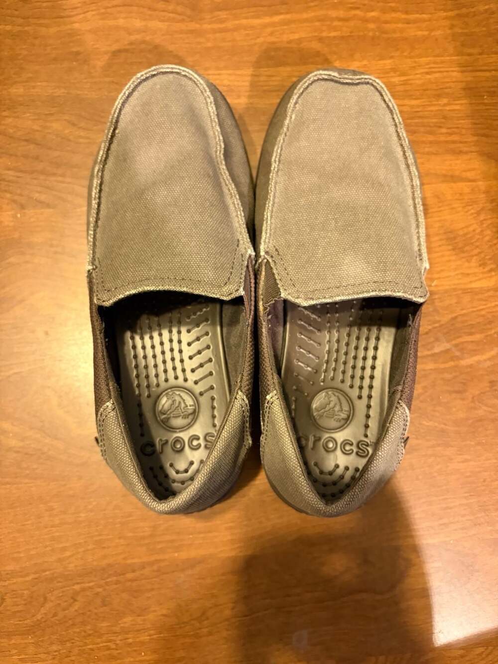 Crocs Santa Cruz Canvas Slip-On Loafer Shoes - Youth Size J5